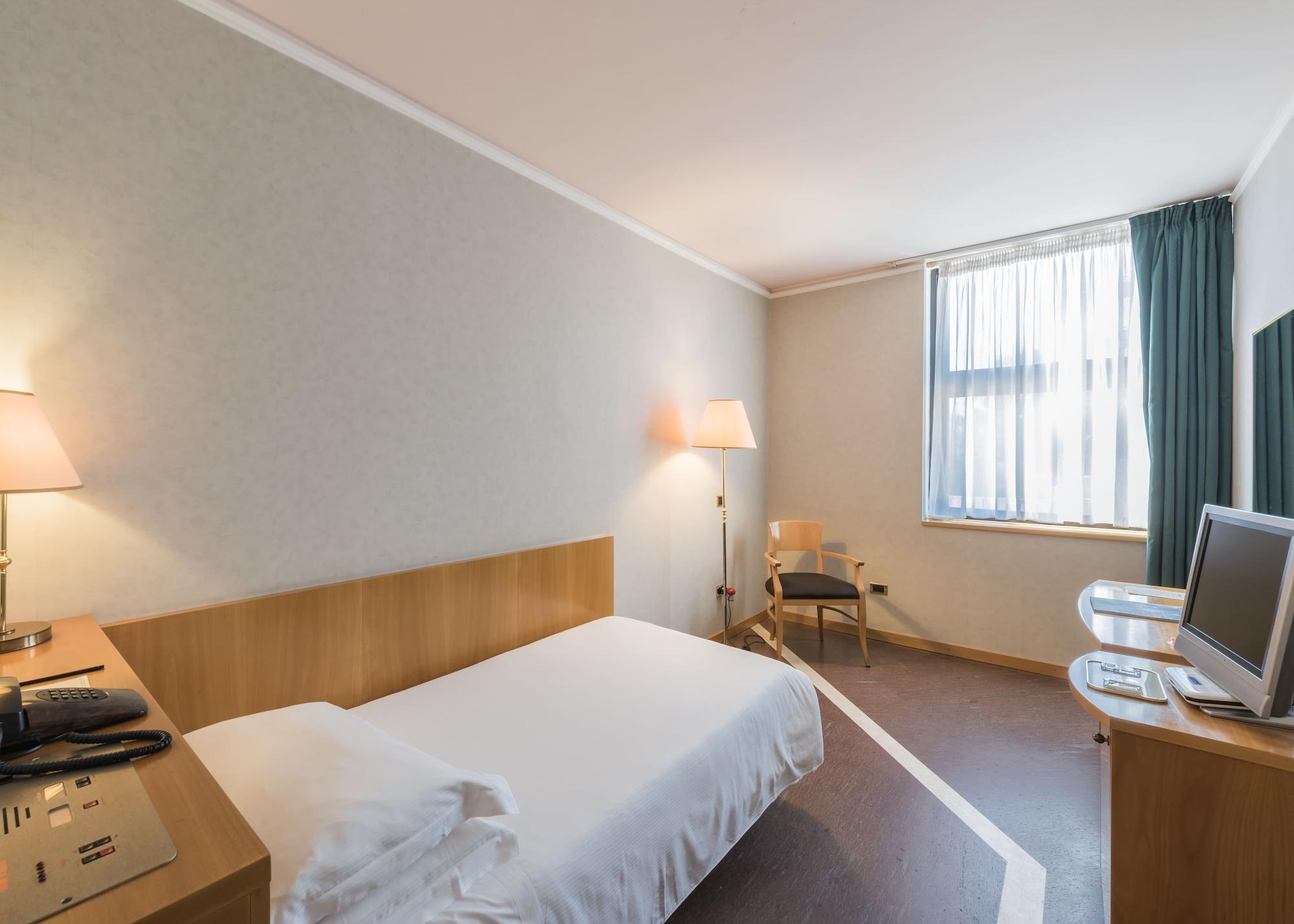 Caesar'S Hotel Cagliari Dış mekan fotoğraf