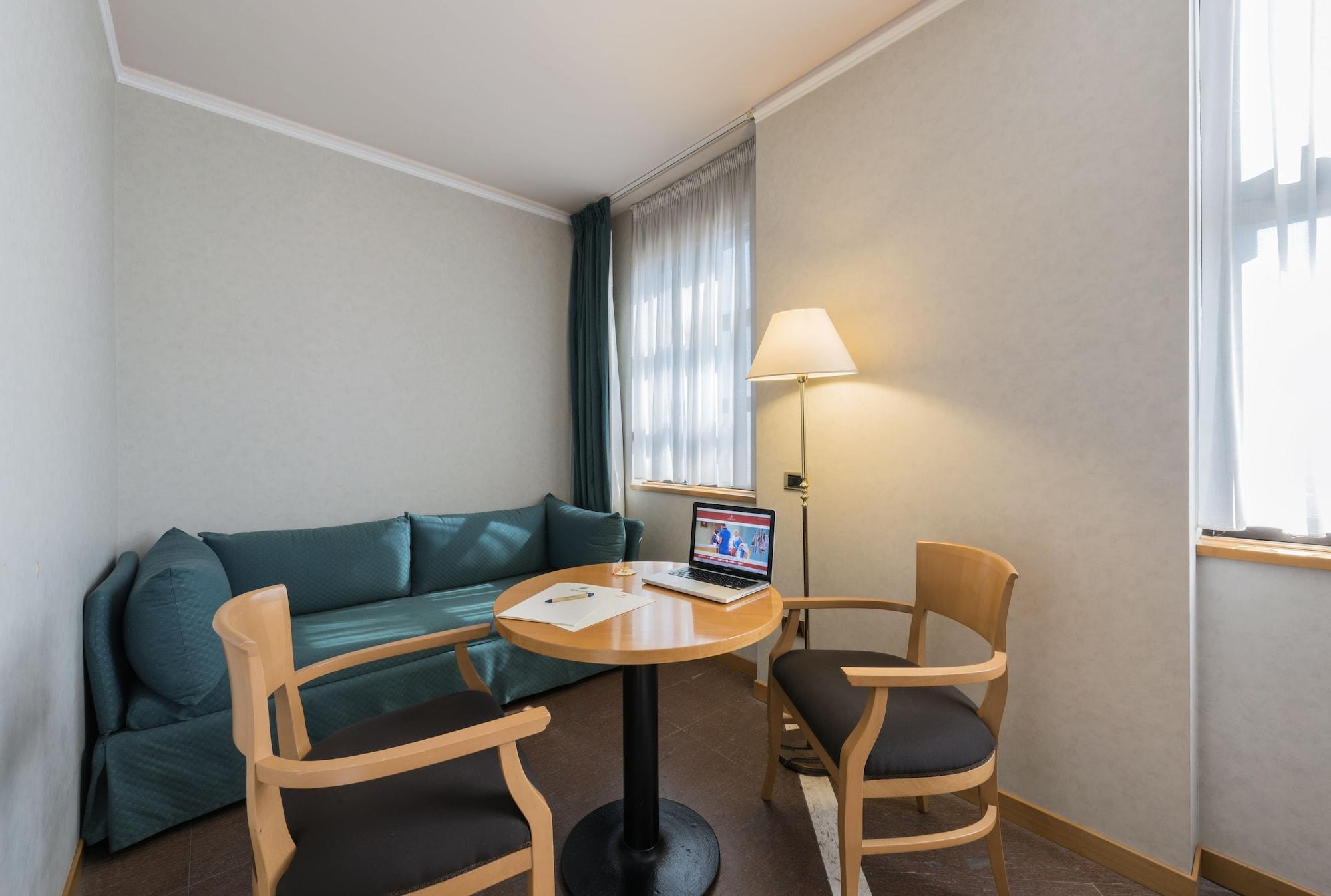 Caesar'S Hotel Cagliari Dış mekan fotoğraf